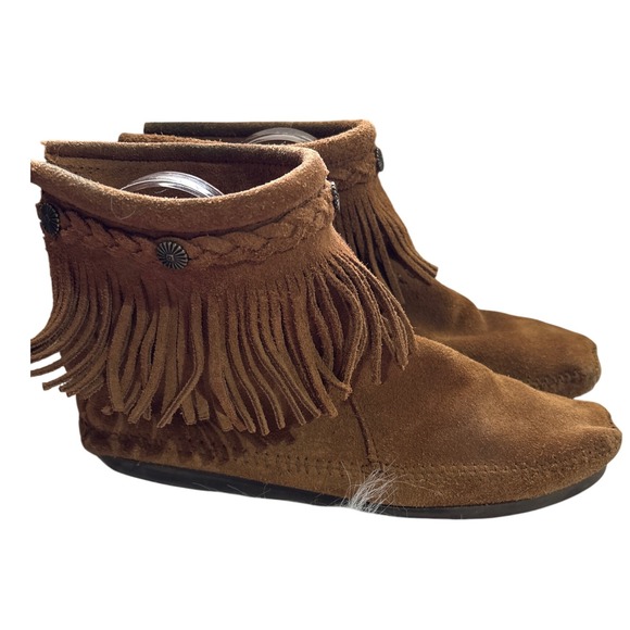 Minnetonka Womens Moccasin Ankle Bootie Back Zip Fringed Brown Suede Size 9 - Picture 1 of 9